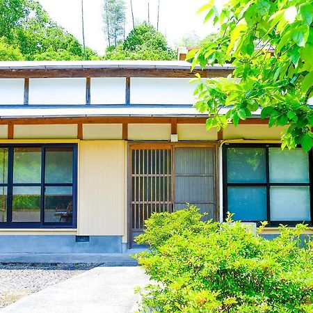 四万十川まで歩いて行ける 一棟まるっと貸し切りの宿 Gu Shimanto  Exterior foto